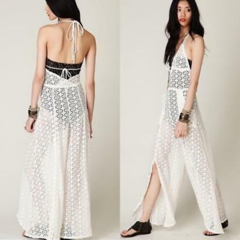 FREE PEOPLE Beach light crochet beige coverup jumpsuit, size M